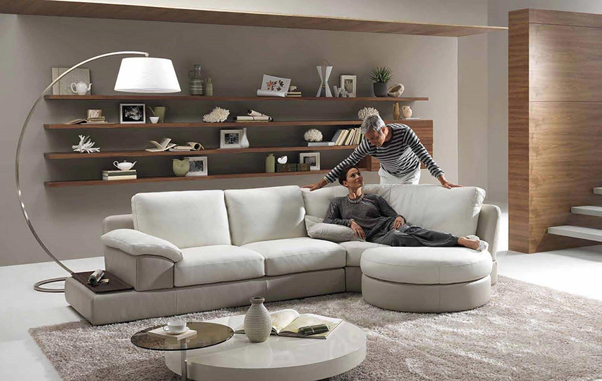 Đặt bàn trà trước ghế sofa là cách đặt phổ biến và đẹp nhất