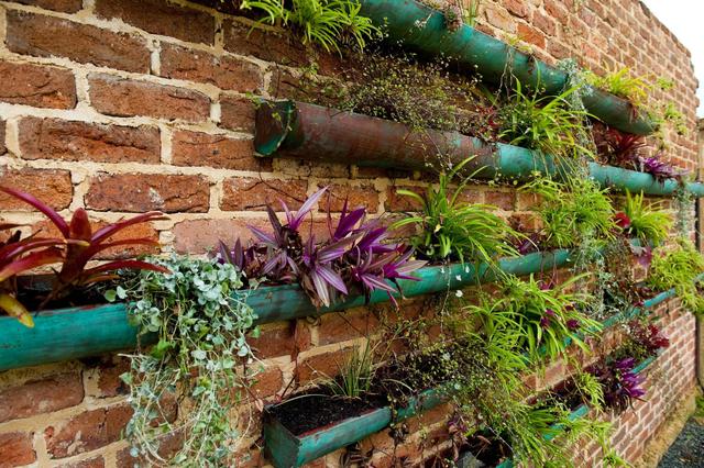 Geld sparen mit Upcycling: 21 Ideen für selbstgemachte Gartendeko Geld sparen mit Upcycling: 21 Ideen für selbstgemachte Gartendeko
