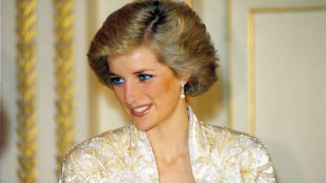 Prinzessin Dianas letzte Worte und die Vermutung eines möglichen Überlebens Prinzessin Dianas letzte Worte und die Vermutung eines möglichen Überlebens