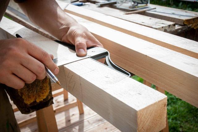 Planung und Umsetzung einer maßgeschneiderten DIY-Außenzeile Planung und Umsetzung einer maßgeschneiderten DIY-Außenzeile