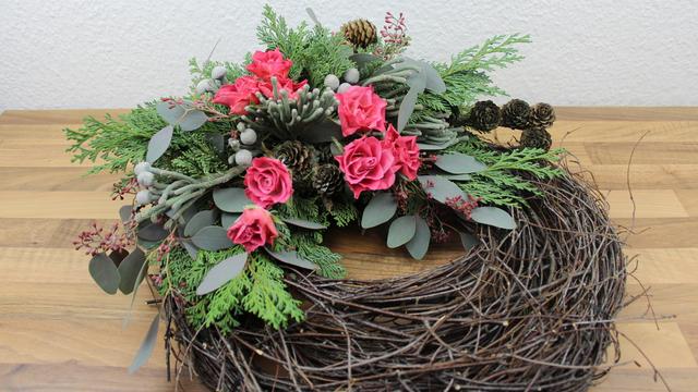 Tradition bewahren: Allerheiligengestecke einfach selbst gestalten Tradition bewahren: Allerheiligengestecke einfach selbst gestalten