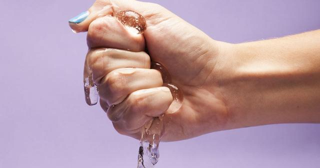 Alles, was du über Fisting wissen möchtest: Eine umfassende Einführung Alles, was du über Fisting wissen möchtest: Eine umfassende Einführung