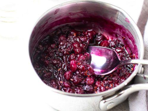 Entdecke leckere Rezepte mit der vielseitigen Juneberry Entdecke leckere Rezepte mit der vielseitigen Juneberry