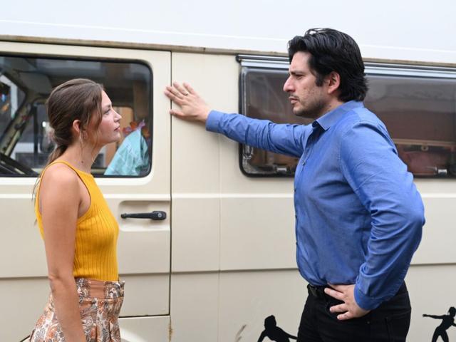 Droht ein gewaltsames Ende? Spannung steigt bei Alles was zählt um Maximilian und Nathalie Droht ein gewaltsames Ende? Spannung steigt bei Alles was zählt um Maximilian und Nathalie