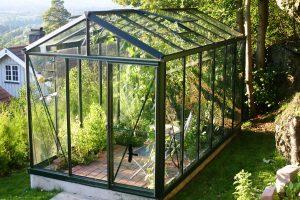 Tipps und Tricks für den Eigenbau eines Anlehngewächshauses