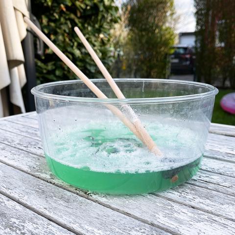 Die besten Tipps für beeindruckend große Seifenblasen zuhause