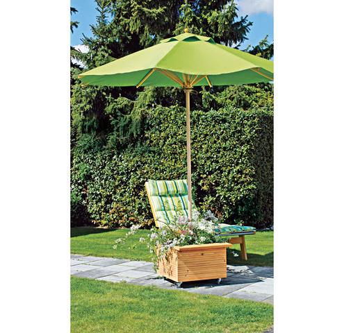 Praktische Alternative: Selbstgemachter Sonnenschirmständer für die Terrasse Praktische Alternative: Selbstgemachter Sonnenschirmständer für die Terrasse