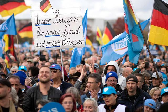 "Apolut: Eine Überraschung aus dem Umfeld von Ken Jebsen" "Apolut: Eine Überraschung aus dem Umfeld von Ken Jebsen"