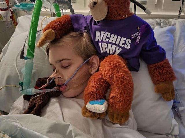 Unklare Umstände: Gerichtsmediziner untersuchen den tragischen Tod von Archie Battersbee. Unklare Umstände: Gerichtsmediziner untersuchen den tragischen Tod von Archie Battersbee.