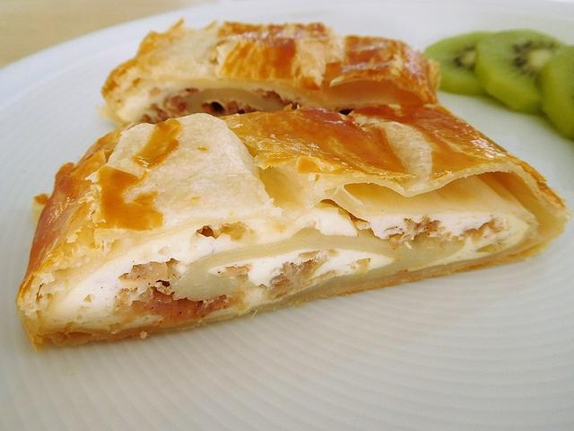 Der beste Apfelstrudel: Mit diesem Rezept wirst du zum Strudel-Profi! Der beste Apfelstrudel: Mit diesem Rezept wirst du zum Strudel-Profi!