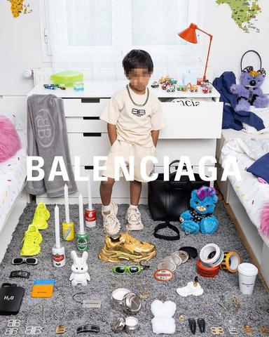 Stars distanzieren sich von Balenciaga nach Skandalkampagne Stars distanzieren sich von Balenciaga nach Skandalkampagne