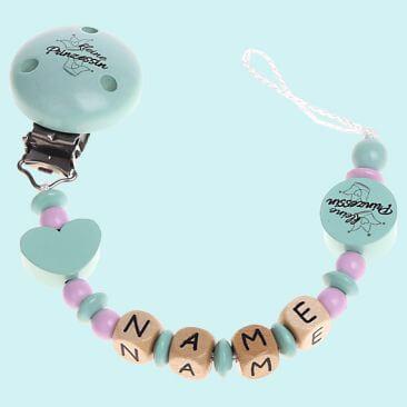 Personalisierte Nuggiketten selber machen - mehr als nur Massenware Personalisierte Nuggiketten selber machen - mehr als nur Massenware