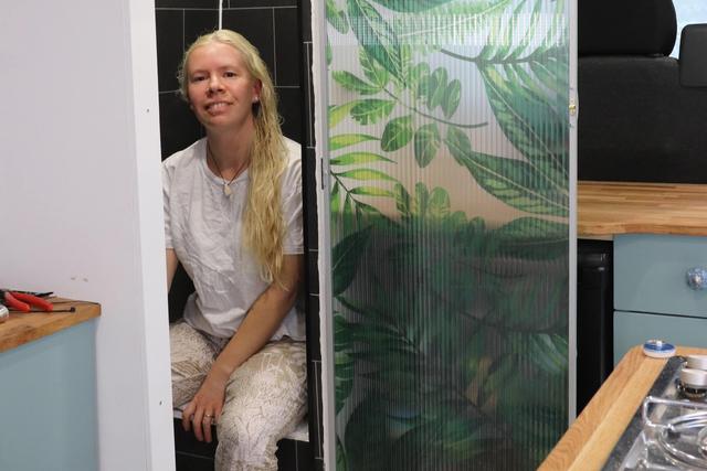 Camper-Traum verwirklichen: Bau einer Trockentrenntoilette für den VW Bus Camper-Traum verwirklichen: Bau einer Trockentrenntoilette für den VW Bus