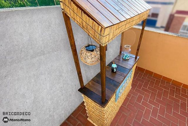 Gestalte deine eigene tropische Oase mit einer selbstgemachten Tiki Bar