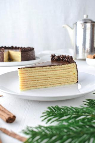 Backen Sie Ihren eigenen Baumkuchen mit diesem einfachen Rezept Backen Sie Ihren eigenen Baumkuchen mit diesem einfachen Rezept