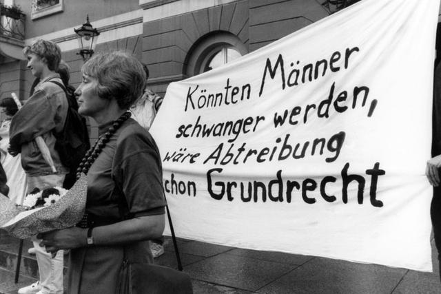Abtreibungsgesetz in Deutschland: Wie lange kann man legal abtreiben? Abtreibungsgesetz in Deutschland: Wie lange kann man legal abtreiben?