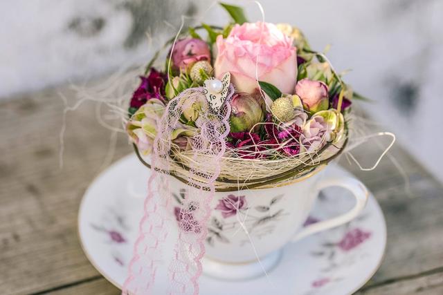 Tipps und Tricks: Blumengesteck selber machen leicht gemacht