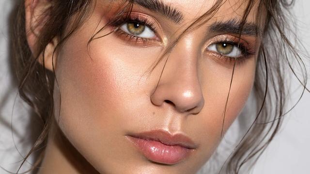 Dauerhaft schöne Augenbrauen: So funktioniert das Brow Lifting zum Selbermachen