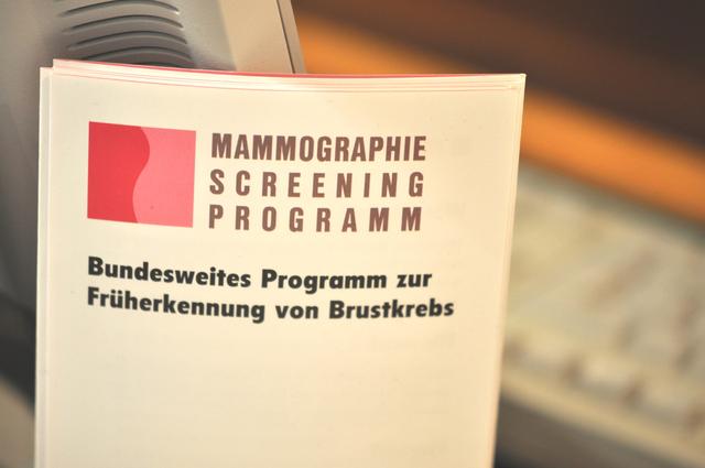 Wann sollte man mit der Brustkrebsvorsorge beginnen? Wann sollte man mit der Brustkrebsvorsorge beginnen?