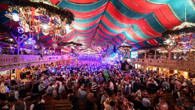 Kostenlose Zelte auf dem Cannstatter Wasen 2022 - Reservierung empfohlen Kostenlose Zelte auf dem Cannstatter Wasen 2022 - Reservierung empfohlen