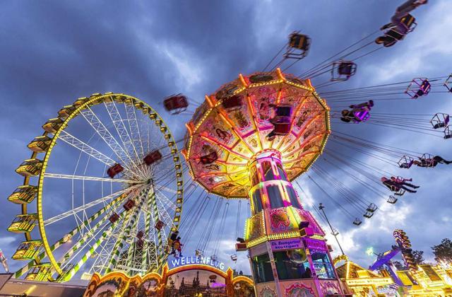 Tradition und Spaß: Erleben Sie das Cannstatter Volksfest auf dem Wasen 2023 Tradition und Spaß: Erleben Sie das Cannstatter Volksfest auf dem Wasen 2023