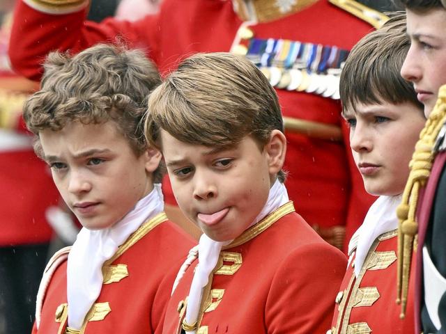 Emotionale Momente und royale Traditionen: Die Krönung von Charles III. Emotionale Momente und royale Traditionen: Die Krönung von Charles III.