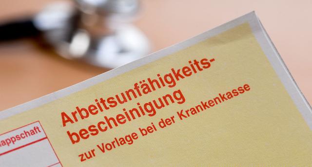 Arbeitsunfähigkeit bei Corona: Wie lange ist man krankgeschrieben? Arbeitsunfähigkeit bei Corona: Wie lange ist man krankgeschrieben?