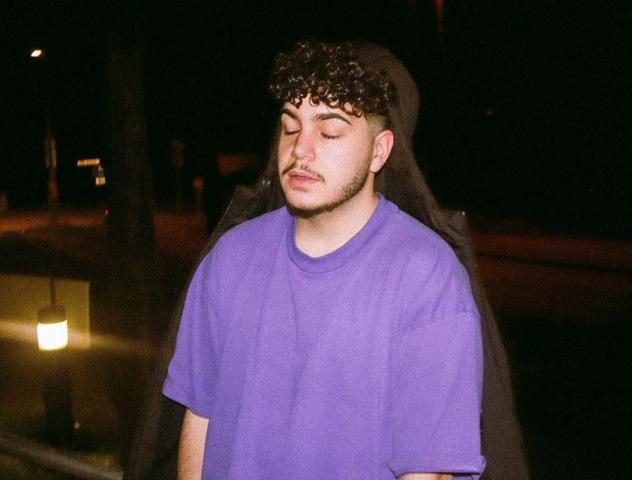 Wie alt ist Rohat? Alle Informationen zum Alter des beliebten Twitch-Streamers