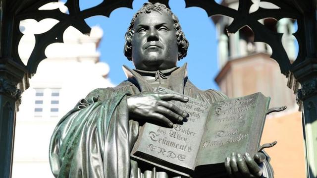 Vom umstrittenen Gedenktag zur gesetzlichen Feier: Der Reformationstag in Norddeutschland Vom umstrittenen Gedenktag zur gesetzlichen Feier: Der Reformationstag in Norddeutschland