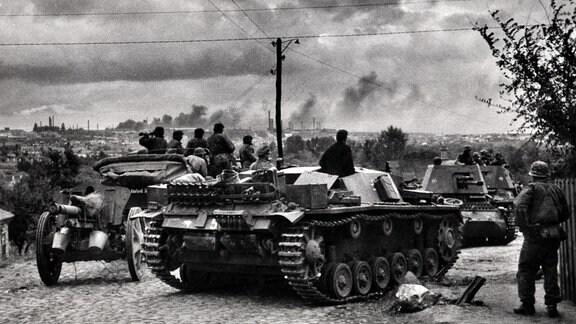 Der Zweite Weltkrieg: Von 1939 bis 1945 Der Zweite Weltkrieg: Von 1939 bis 1945