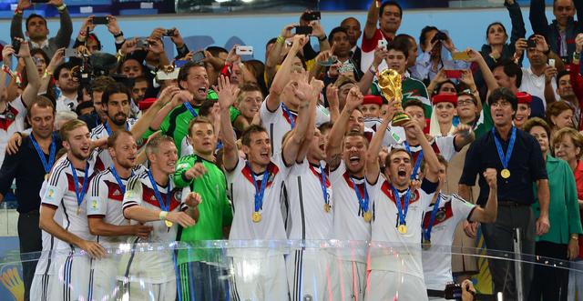 4. Joker Götze entscheidet Verlängerung: Deutschlands vierter Weltmeistertitel 2014