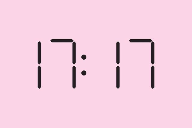 Wie beeinflusst die Uhrzeit 17:17 deine Liebesbeziehungen? Wie beeinflusst die Uhrzeit 17:17 deine Liebesbeziehungen?