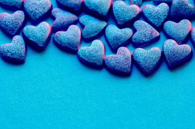 Blaue Herzen und ihre Symbolik: Von Vertrauen bis zur Friendzone