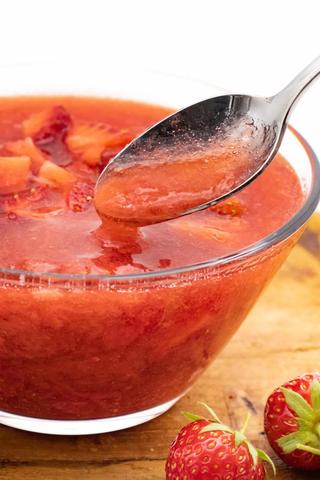 2. Leckere Variationen: Kaltschale selber machen mit frischem Obst und Gemüse 2. Leckere Variationen: Kaltschale selber machen mit frischem Obst und Gemüse