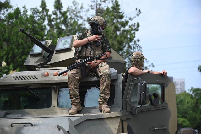 Wagner-Söldner: Hintergrund und Aktivitäten der privaten Sicherheitsgruppe Wagner-Söldner: Hintergrund und Aktivitäten der privaten Sicherheitsgruppe