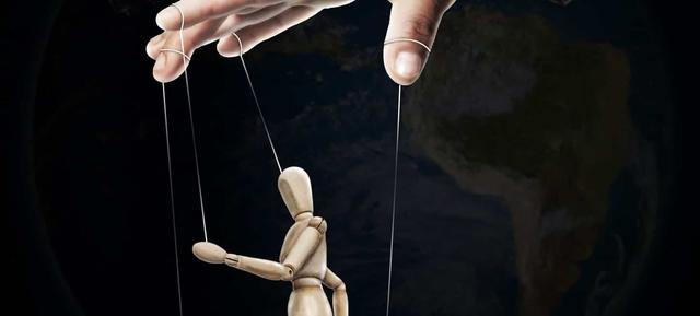 Die Definition von Manipulation und ihre Auswirkungen auf die Gesellschaft Die Definition von Manipulation und ihre Auswirkungen auf die Gesellschaft