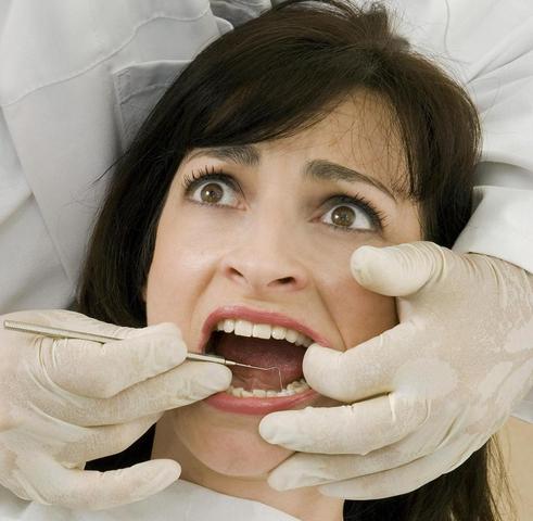 Zahnärzte über schlechte Zähne: Verständnis, Beratung und Behandlungsmöglichkeiten