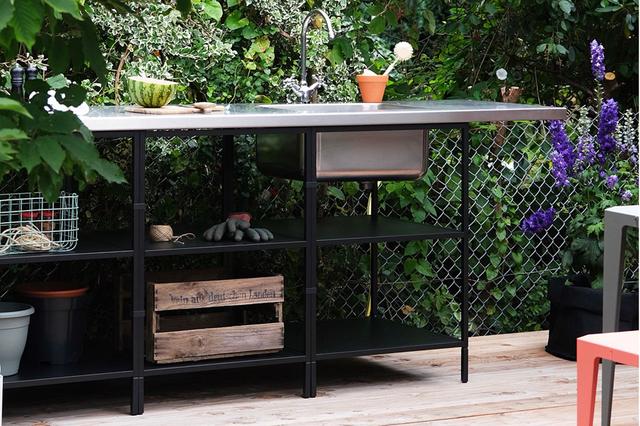 Günstig und individuell: Eine DIY-Outdoor-Küche mit IKEA-Möbeln realisieren Günstig und individuell: Eine DIY-Outdoor-Küche mit IKEA-Möbeln realisieren