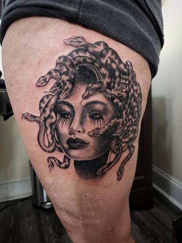 Medusa-Tattoos als Schutz gegen das Böse: Eine neue Interpretation einer mythologischen Figur