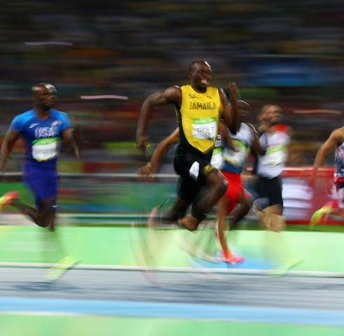 Wie schnell rennt Usain Bolt wirklich? Wie schnell rennt Usain Bolt wirklich?