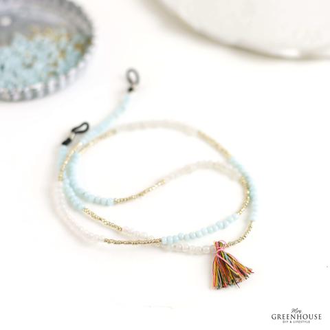 Sommerprojekt: Gestalte deine eigene Brillenkette mit Perlen Sommerprojekt: Gestalte deine eigene Brillenkette mit Perlen