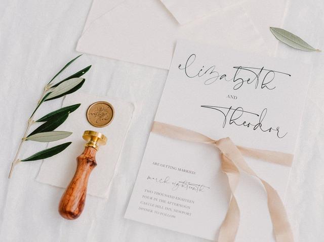 Zeit und Mühe investieren: Hochzeitseinladungen selber basteln Zeit und Mühe investieren: Hochzeitseinladungen selber basteln