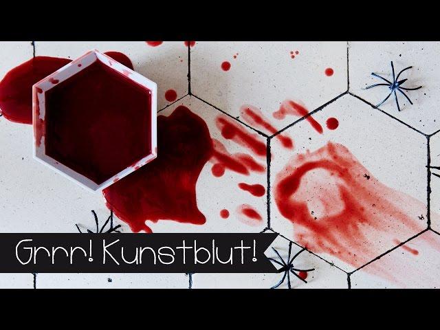 DIY-Trick für gruselige Kostüme: So stellt man Kunstblut einfach selber her