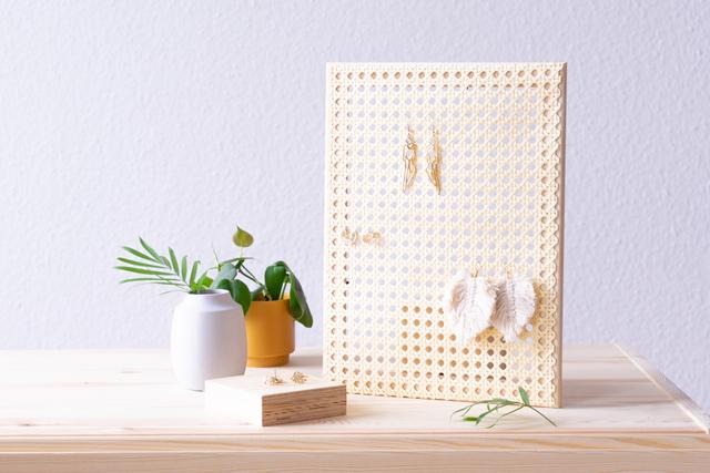Praktische Tipps: Wie Sie einen individuellen Schmuckständer selbst gestalten
