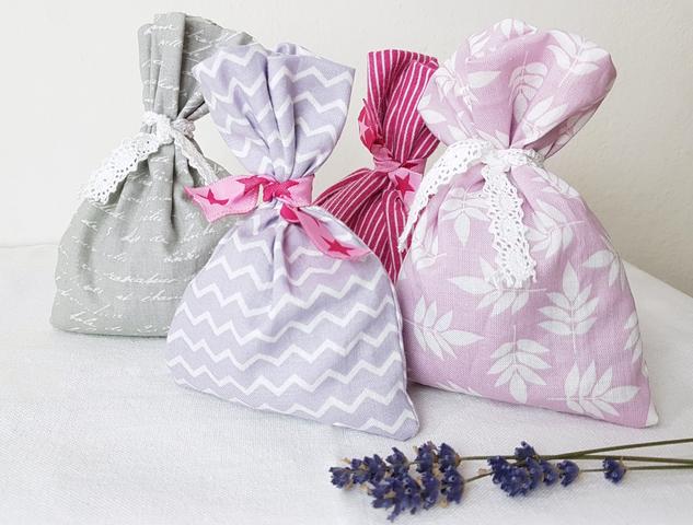 Mit Kindern kreativ werden: Duftsäckchen selber machen und verschenken