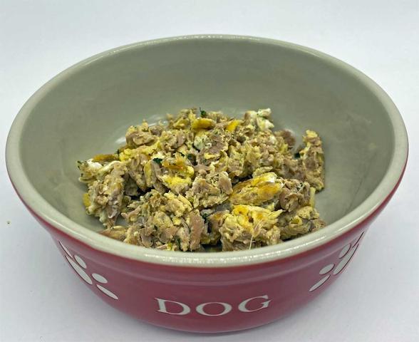 Die richtige Zubereitung von Rührei für deinen Hund