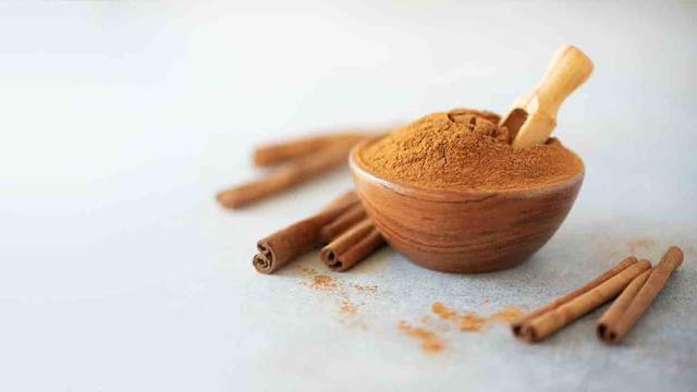 Zimt als gesunde Ergänzung zur Hundediät: Erfahre mehr!