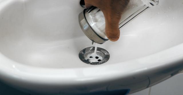 Schonen Sie die Umwelt mit DIY-Rohrreinigung: Tipps von Grünländer