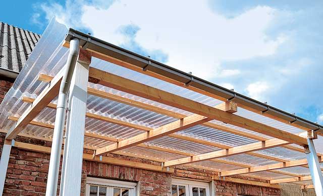 So bauen Sie kostengünstig Ihr eigenes Terrassendach So bauen Sie kostengünstig Ihr eigenes Terrassendach