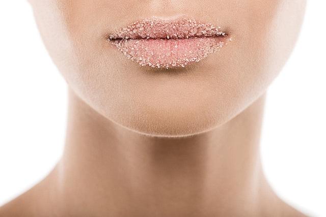 DIY Lippenpeeling mit Zucker und Honig: Schnelle Anleitung für weiche Lippen